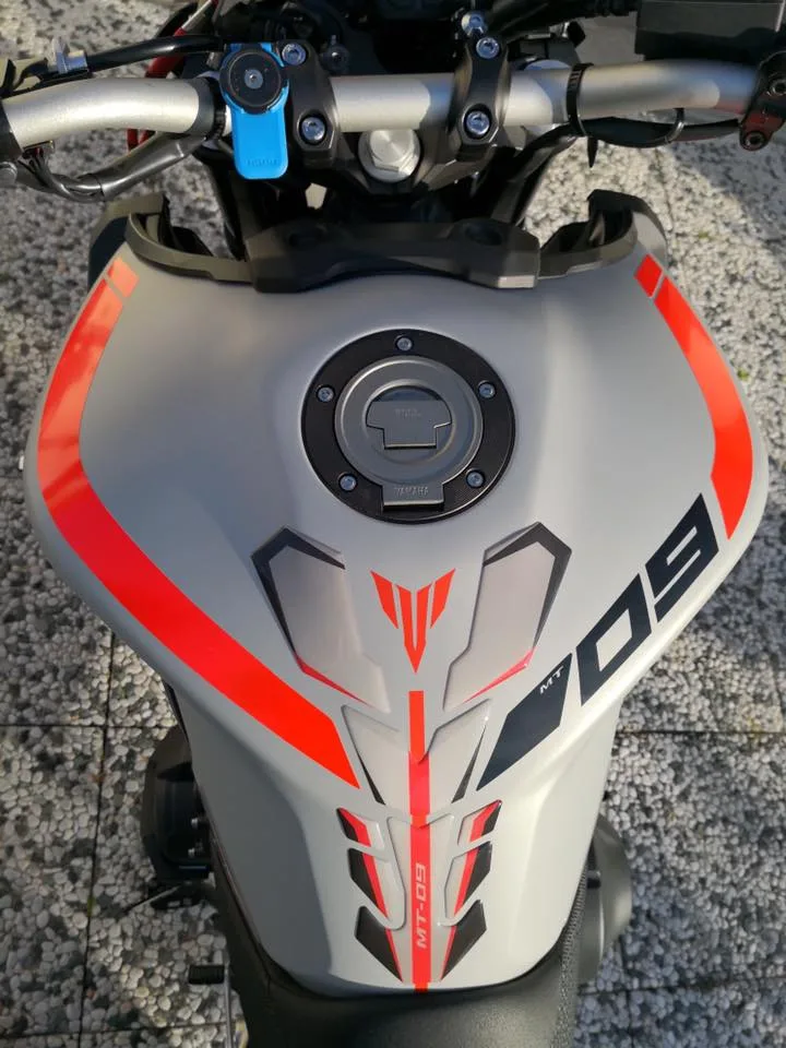 Stickers de réservoir pour YAMAHA MT09